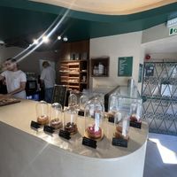 Inside  at Scoop 'n Dough in Cascais