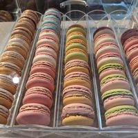Macarons at Scoop 'n Dough in Cascais