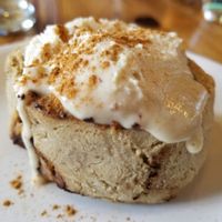 cinnamon roll at Cafe Gratitude in Kansas City