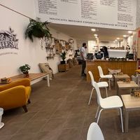 Viel Auswahl !  at Café Artesanal JR Roaster in Tenerife