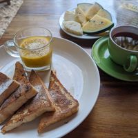 Breakfast Bowl Fresh Mango Mint at Cocorico Hostel in San Vicente Palawan