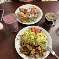 Vegan steak ‘n’ egg burrito, classic benny made vegan, 16oz passion berry smoothie, americano  at The Hungry Pug Cafe in Kenora