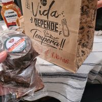  at Gunas Burguer in Sao Paulo