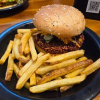 Combo Raja Burger at Gunas Burguer in Sao Paulo