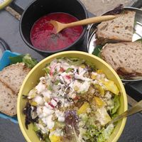 Delicious picknick! Borsch soup, no egg salad on sourdough and a tasty salad at Eveline Cooks in Wageningen