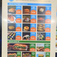 I had the vgn pulled pork and an empanada, slapped at Đông Hưng Viên Bakery in Westminster