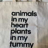 Cute tote!! Can’t wait to use this  at To Live For in Vancouver