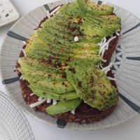 Tosca de aguacate y queso, especiada de una manera que le da muy buen sabor. at Toc Toc in Tenerife