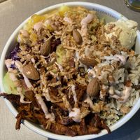 Tiger Bowl mit veganem Pulled Pork  at Katzentempel - Hannover in Hannover