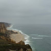 Vistas desde o miradouro do Vale Furado, junto ao restaurante  at MAD - Two Spicy Chefs in Pataias
