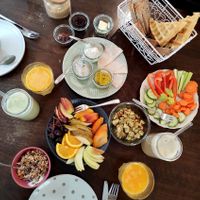  at Bumblebee Cafe in Kandel