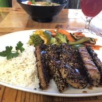 Crispy teriyaki tofu  at Casa Nirvana in Sao Martinho Das Amoreiras