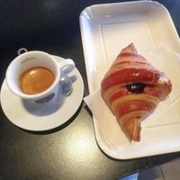 Cornetto veg ai frutti di bosco at Sorelle Giordano in Rome