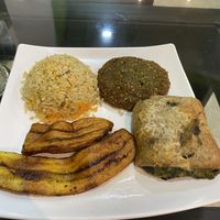 Los 4 platillos veganos  at Vital in Santa Marta