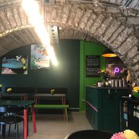 Lovely cool, calm interior at Pulse in Edinburgh