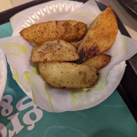 Papas rústicas at Green & Co in Buenos Aires