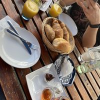 Süßes Frühstück mit O-Saft und Obstsalat für 12,90€  at Café Allerlei in Trier