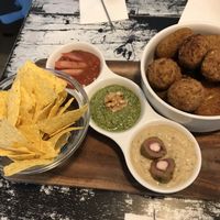 Veggie poppers 12x at Café Allerlei in Trier