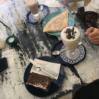 Vegane Donauwelle und Crepe 😋😋😋 at Café Allerlei in Trier