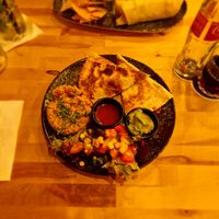 Quesadillas mit Tofu und veganem Käse at La Cha Cha Cha in Koblenz