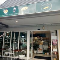 From the outside, has parking at Viet Rolls Corner in Greenslopes
