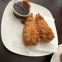 Chick’n nuggets (I recommend!!!)  at Starving Vegan in Brooklyn