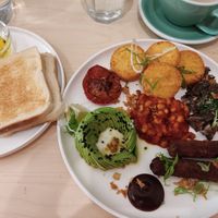 Vegan full English breakfast at Oak in Prague
