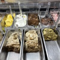 Many flavors! 😍  at Patti Gelateria - San Antonio  in Cali