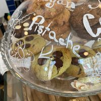 Vegan cookie (but which one?? XD) at Good News Coffee Shop in Paris