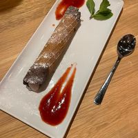 Strawberry Cannoli  at Virtuous Pie in Cologne