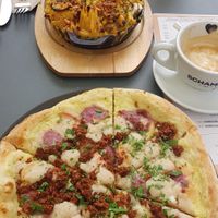  at Virtuous Pie in Cologne