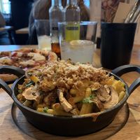 TRUFFLE MAC PFANNE 📸 @tomatenkind  at Virtuous Pie in Cologne