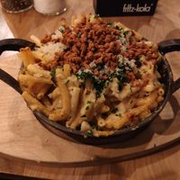 Macaroni and cheese at Virtuous Pie in Cologne