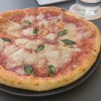 Margherita at Virtuous Pie in Cologne
