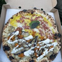 Half carbonara / Half big lebanowski  at El Vato Loco in Barcelona