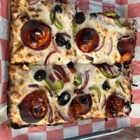 Deep dish vegan pizzaa  at Ollie's Madison in Fitchburg