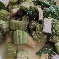 Eggplant mushroom stir fry at La Carotte Qui Rit in Surat Thani