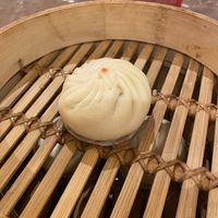 Veg bun  at SIN - Din Tai Fung 鼎泰豐 - Jewel in East Singapore