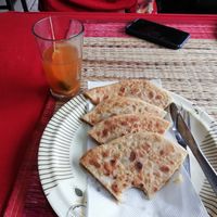 Veggie paratha with ginger/lemon tea at Shankara Vegis in Agra
