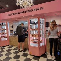 Voodoo Doughnut at DEN - Voodoo Doughnut - Concourse B in Denver