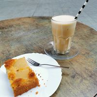 Pear and almond cake with an iced chai latte shake at Cassius Garten in Bonn