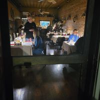 Intimate atmosphere at Hawaiiowan Cafe in Burlington