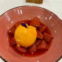 strawberries with tangerine sorbet at Restaurante Serrano in Astorga