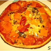 Pizza de Un Monde Vegan at Vegami in Paris