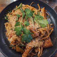 Gebratene Udon mit Tofu und Gemüse at Sorae in Berlin