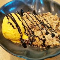 Postre vegano at El Curry Verde in Hondarribia