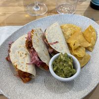 Tacos de picada con frijoles at El Curry Verde in Hondarribia