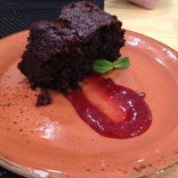 vegan chocolate brownie at El Curry Verde in Hondarribia