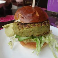 vegan burger at Jetties in Haarlem