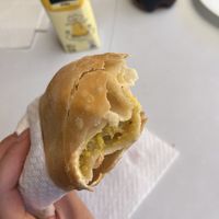 Empanada pastelera aceituna, buena cantidad de relleno  at Tú y yo in Algarrobo